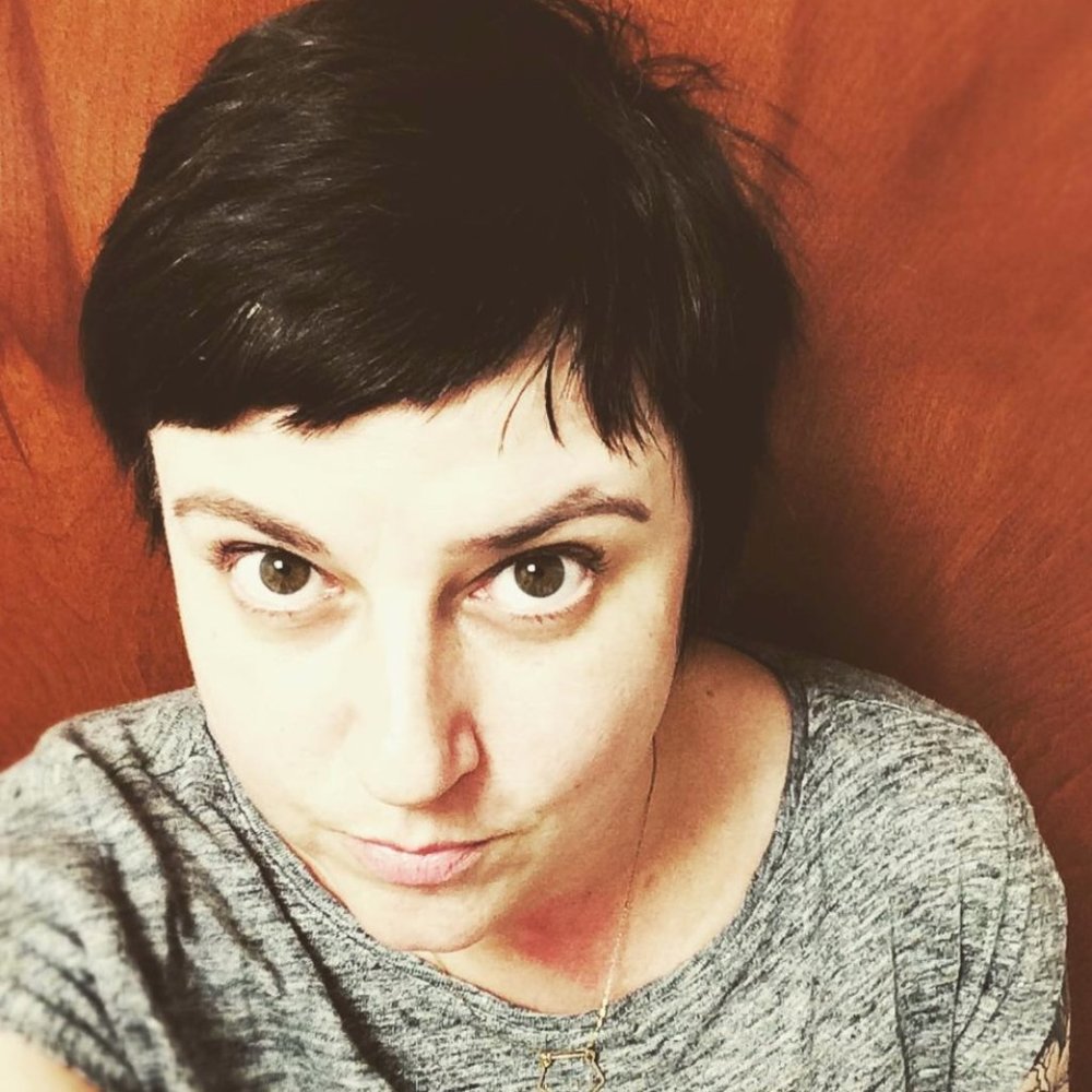 Meet your Posher, Lara